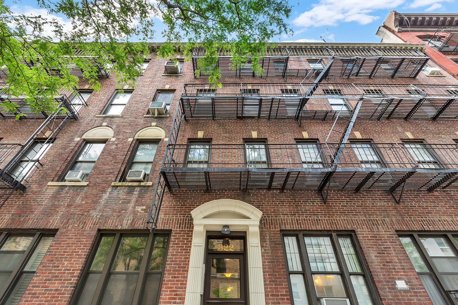 320 East 70th St. 104, New York, NY 10021 CORE Real Estate